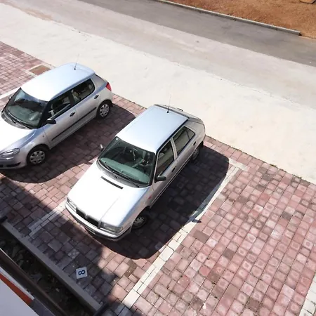 With A Parking Space - 6183 Vodice